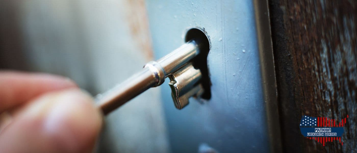 Remove a Key Stuck in a Mortice Lock